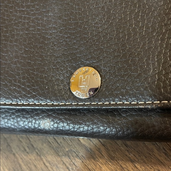 Elegant Dark Brown Leather Wallet with Logo - Picture 2 of 9